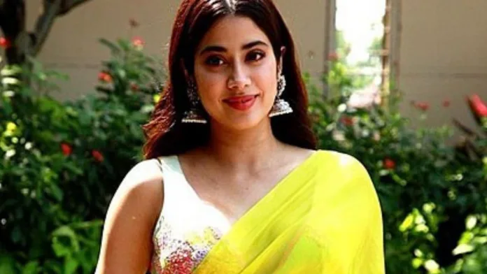 Janhvi Kapoor wears extinct neon inexperienced saree